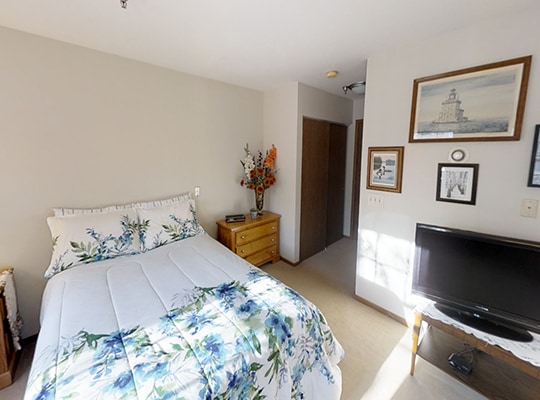 wallickseniorliving-oakleaf-toledo-studio-image